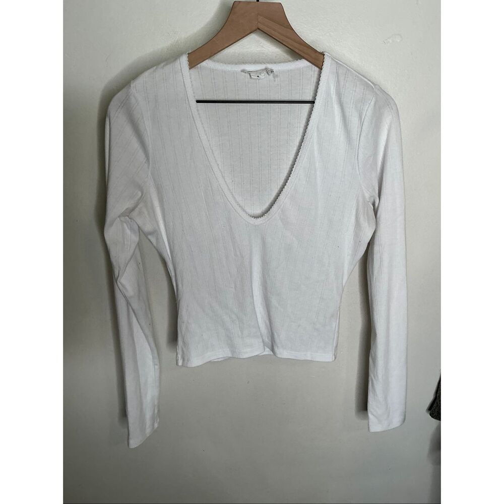 Good American Deep V Neck Shirt | White in Small